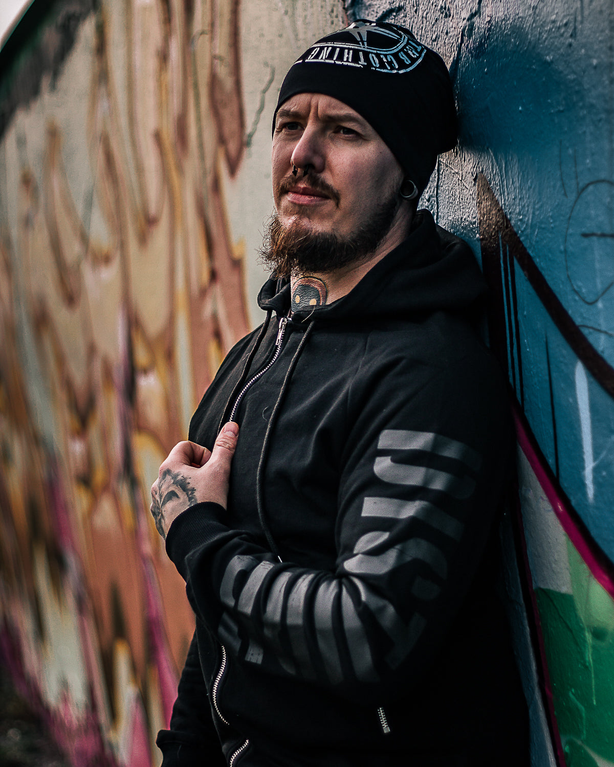 Disturb Clothing Logo pipo - Musta/Hopea