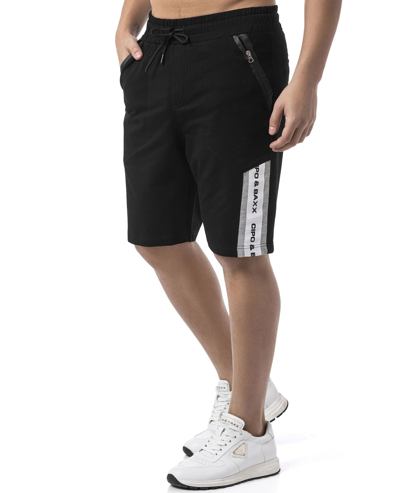 Cipo & Baxx CK299 Roger collegeshortsit - Musta