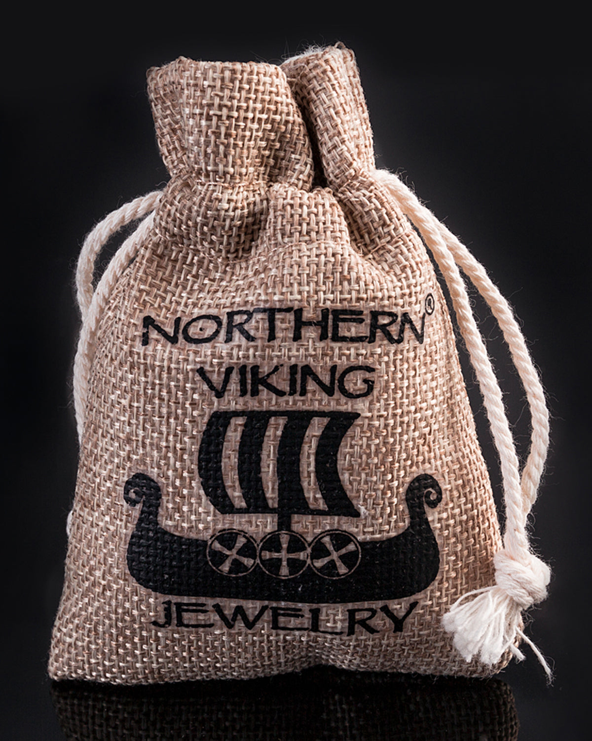 Northern Viking Jewelry Guardian Wolf kaulakoru - Teräs