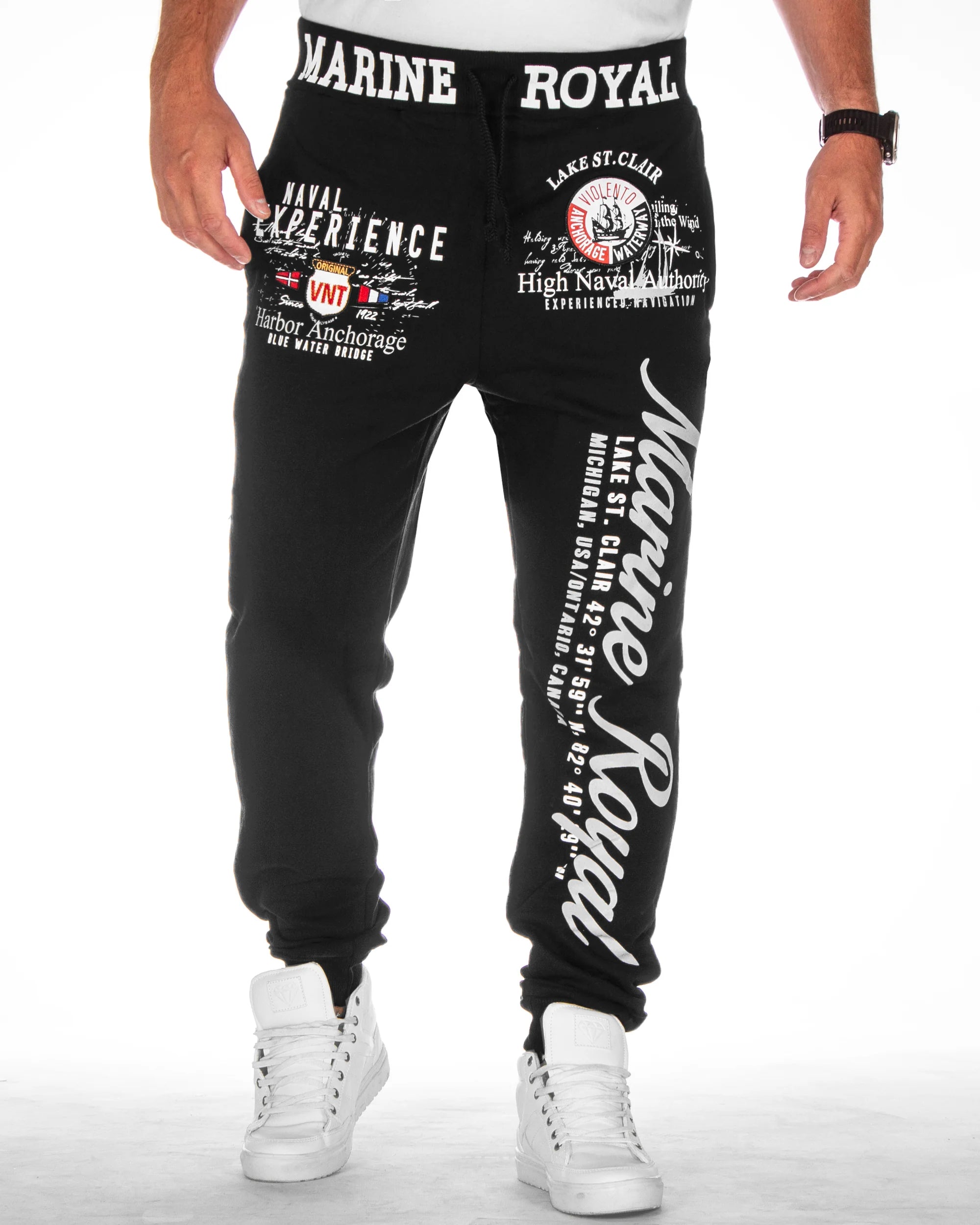 Marine royal collegeasu - Musta Musta