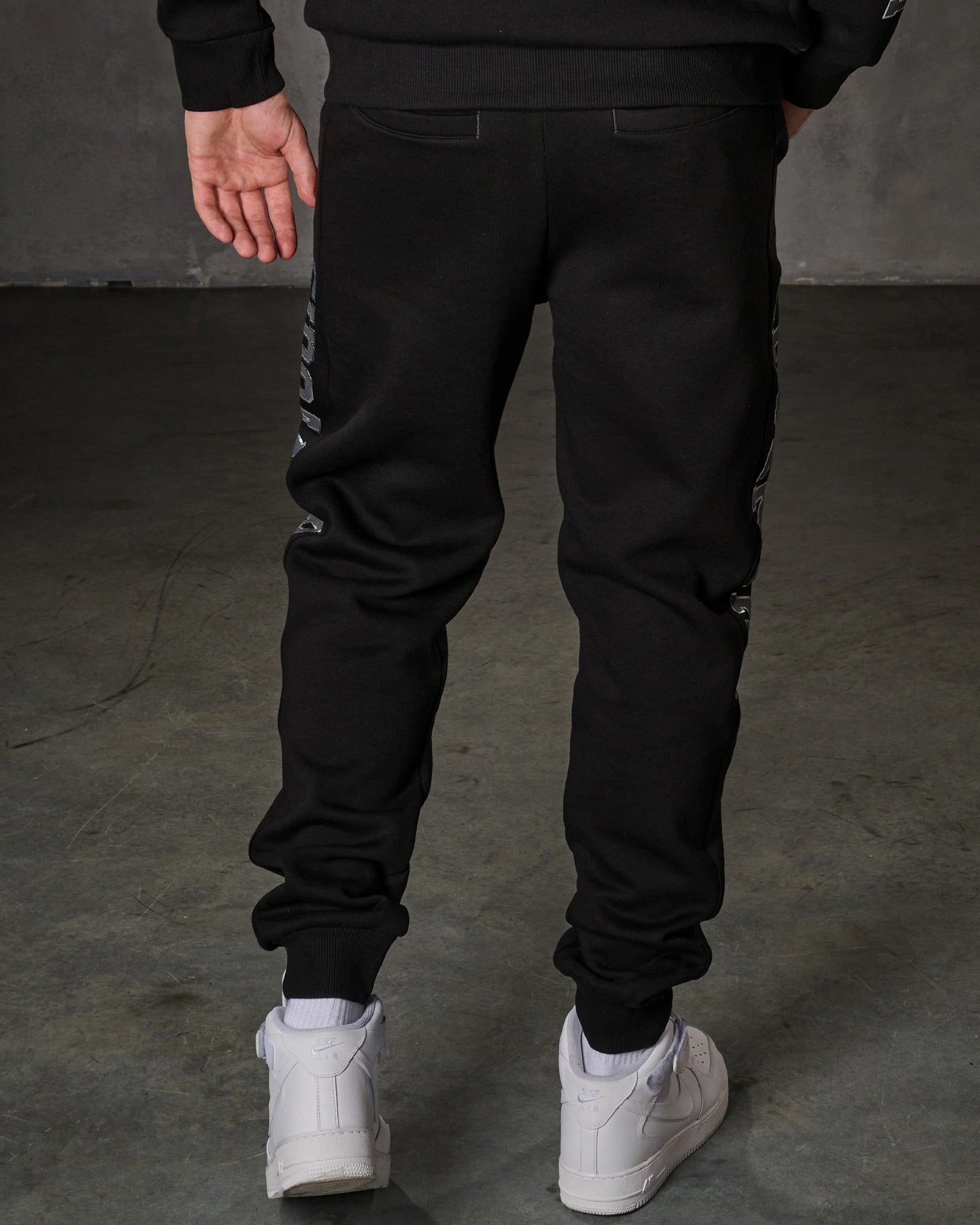 Cipo & Baxx CLR164 Leo Collegehousut - Musta