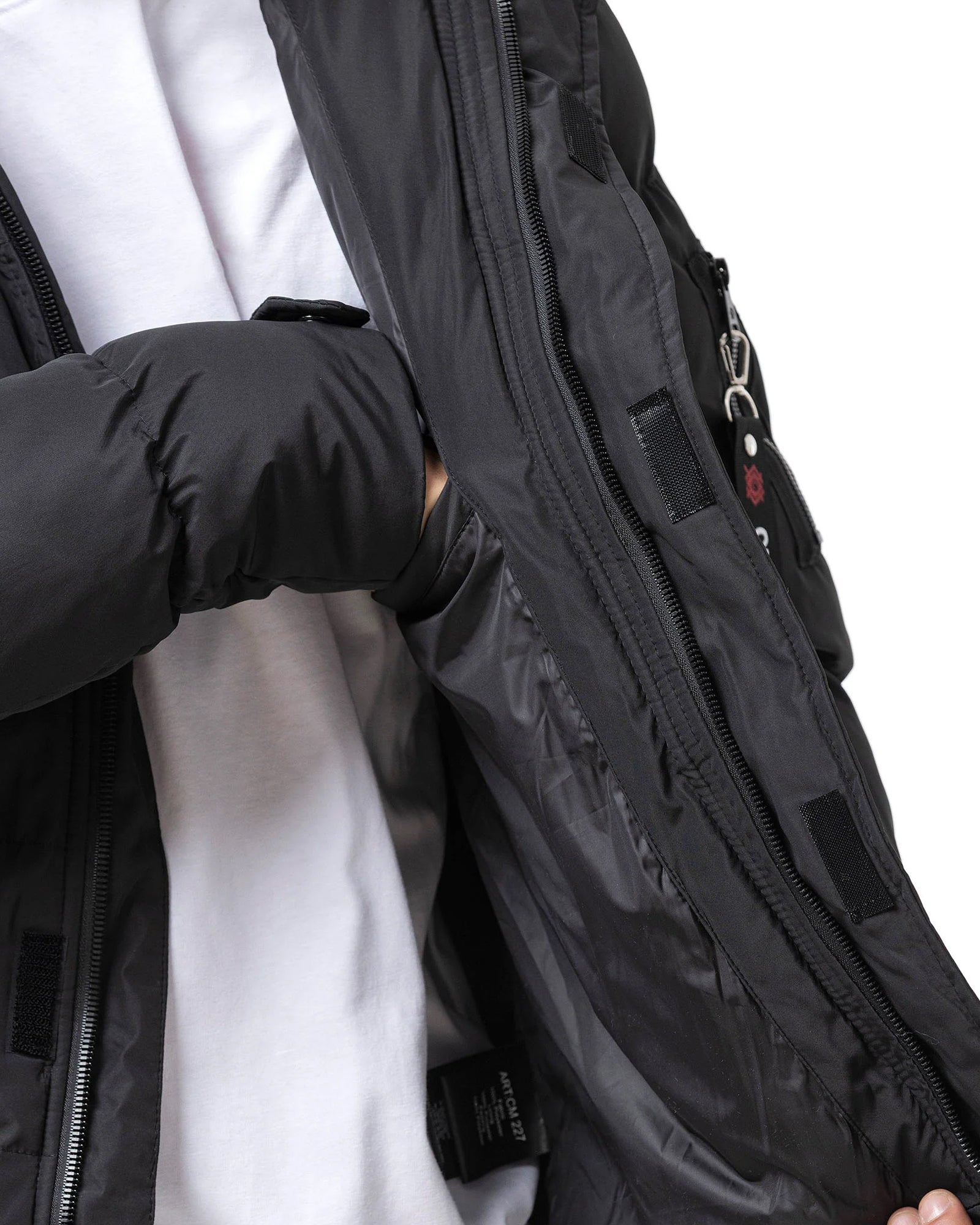 Cipo & Baxx CM227 Jaxon talvitakki - Musta