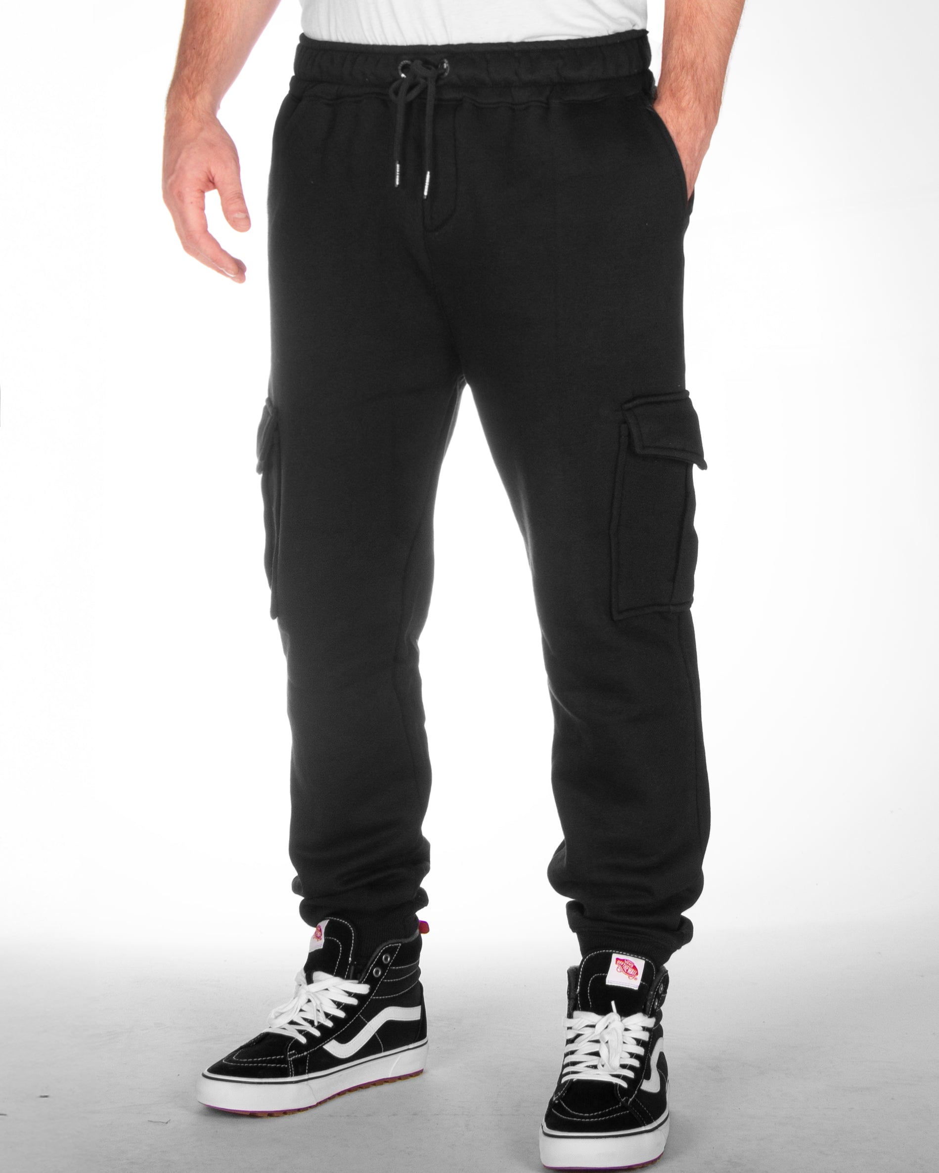 Disturb Clothing Disturb cargo collegehousut - Musta